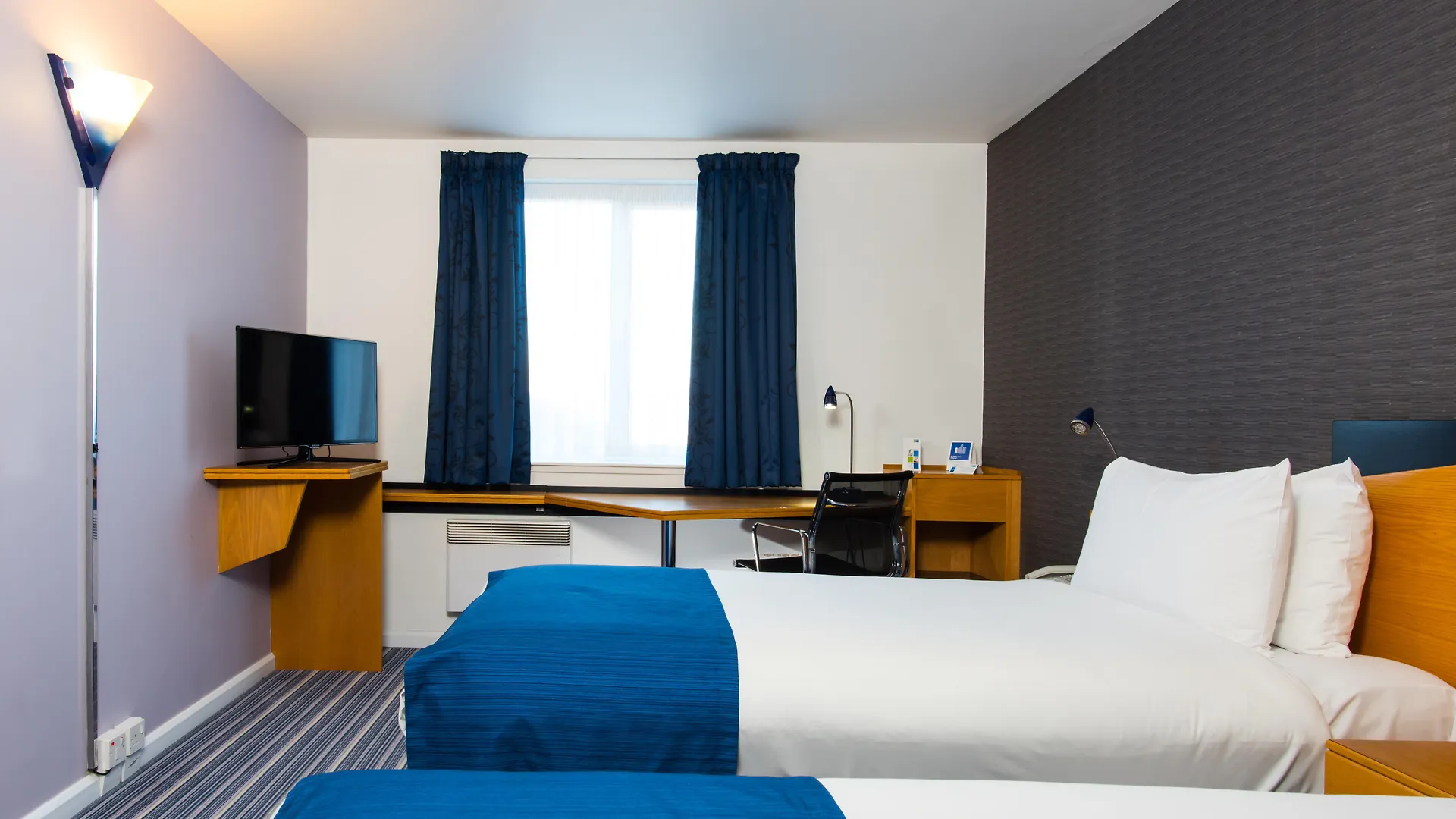 Holiday Inn Express Southampton West By Ihg