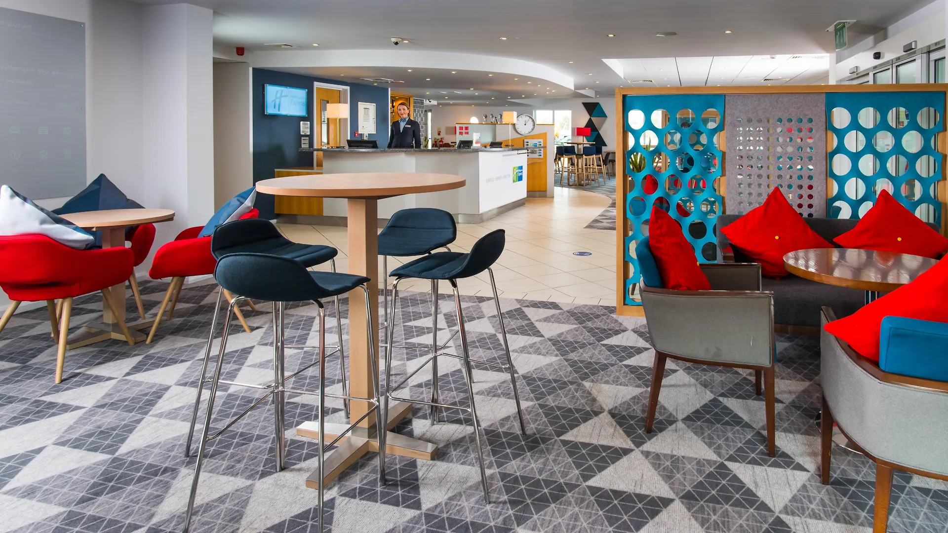 Holiday Inn Express Southampton West By Ihg Hotel Totton