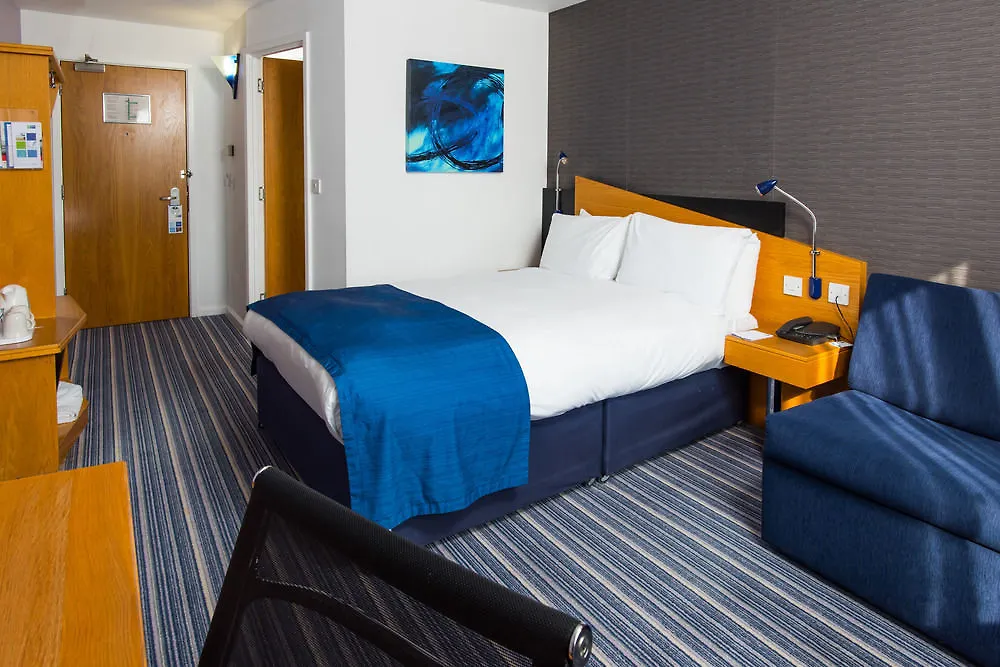 Holiday Inn Express Southampton West By Ihg Hotel