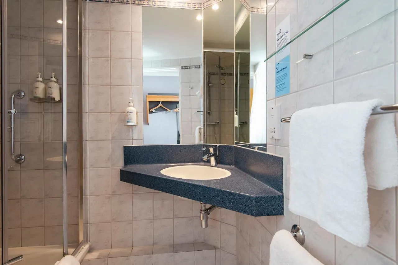 Holiday Inn Express Southampton West By Ihg